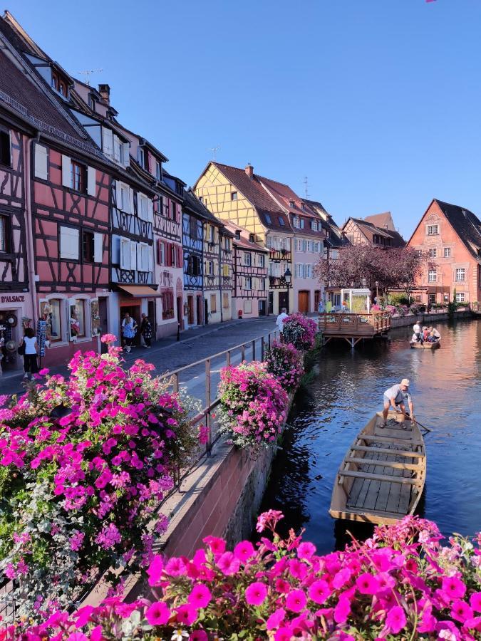Au Bretzel Dore - Centre Historique Colmar Buitenkant foto